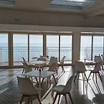 Club Perla Szálloda 3*
