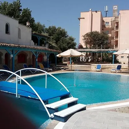 Club Perla Hotel