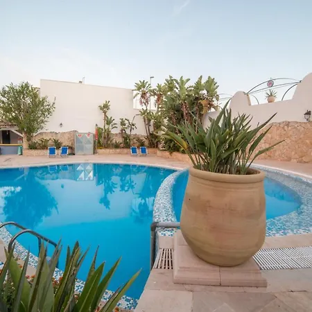 Club Perla Hotel 3*