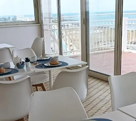 Club Perla 3*