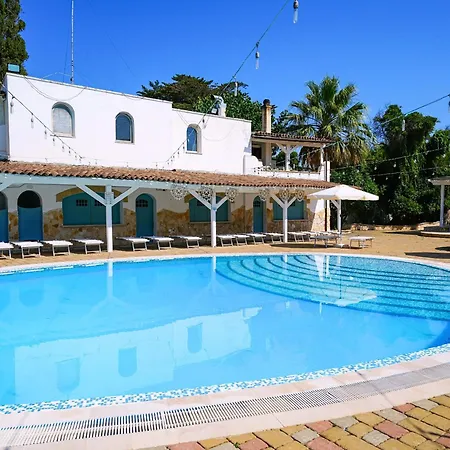 Club Perla Hotel
