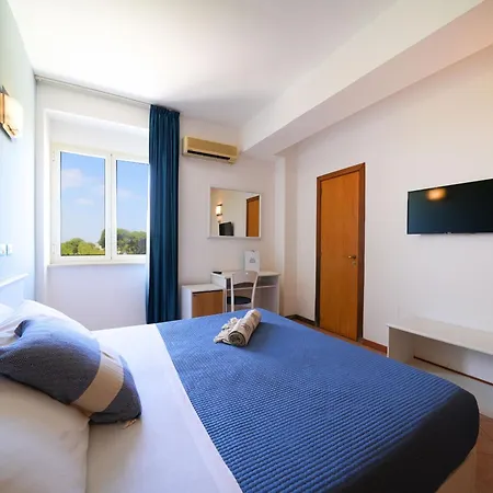 Hotel Club Perla 3*